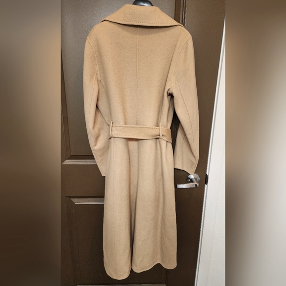 Long Coat - Picture 2 of 8